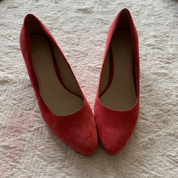 EUC Cole Haan size 8 heels coral rose suede - Picture 2 of 8